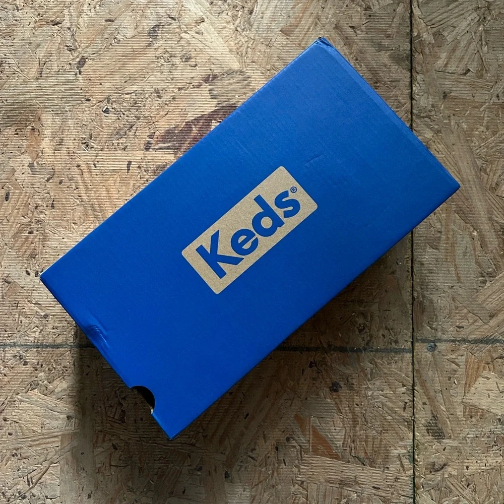NWT & BOX Keds Women Classic Canvas Sneakers - Picture 1 of 11